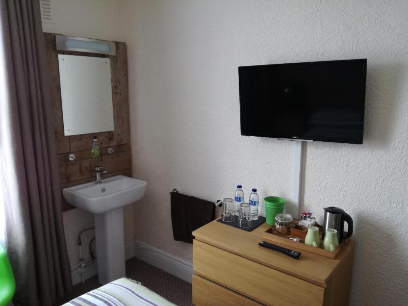 Driftwood B&B Weymouth - image 41