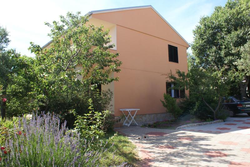 Apartment Ana M - image 11