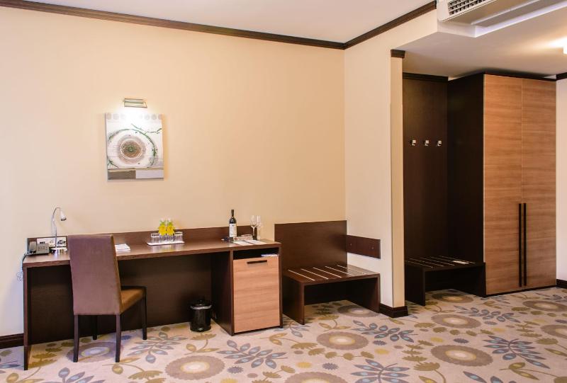 Junior Suite image 3