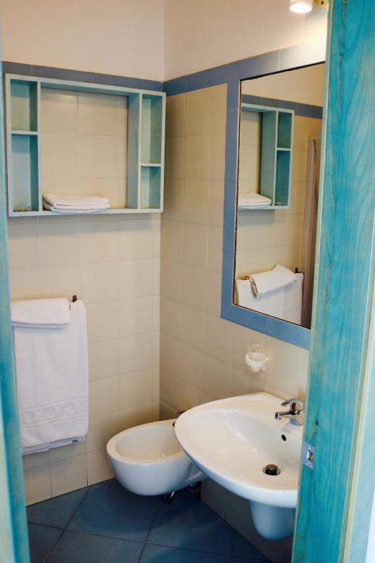Triple Room image 3