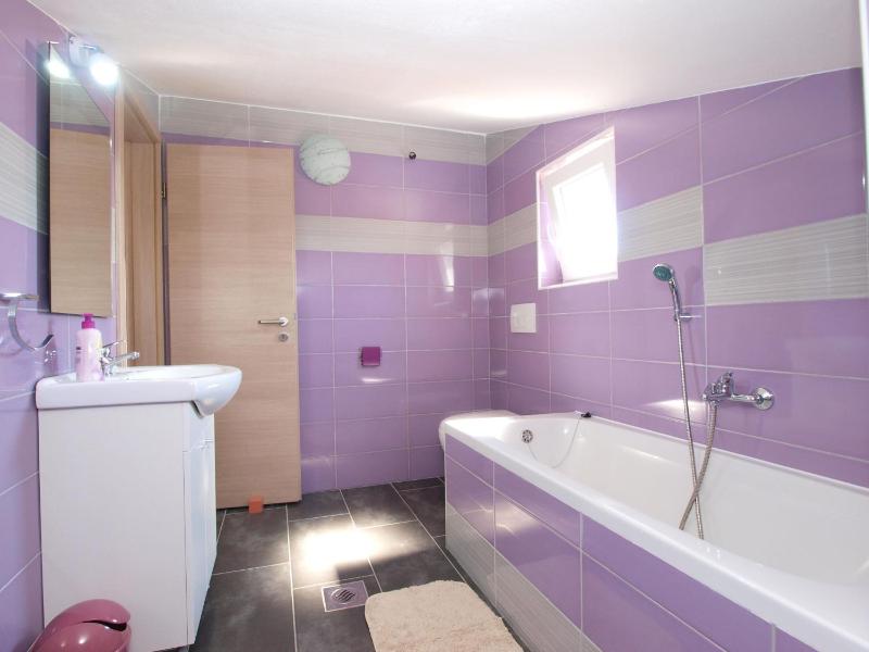 Apartment image 4