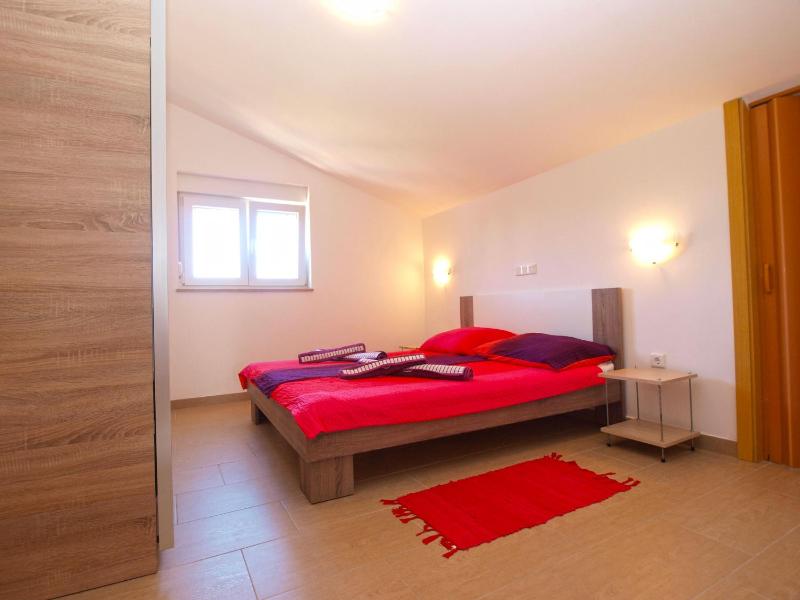 Apartment image 2
