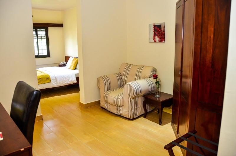 The Cape Hotel - image 1