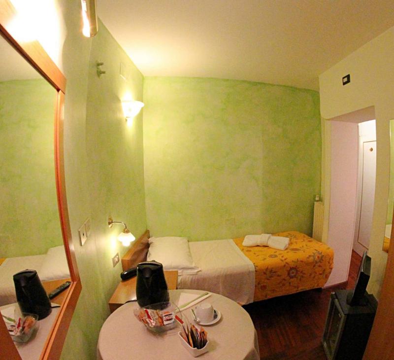 Primavera Mini Hotel - image 7