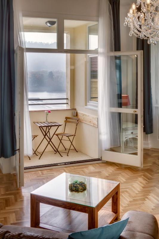 Deluxe Apartment image 4