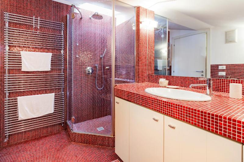 Suite image 3