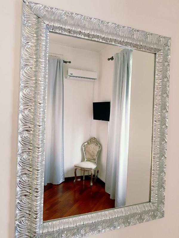 Deluxe Family Room image 4