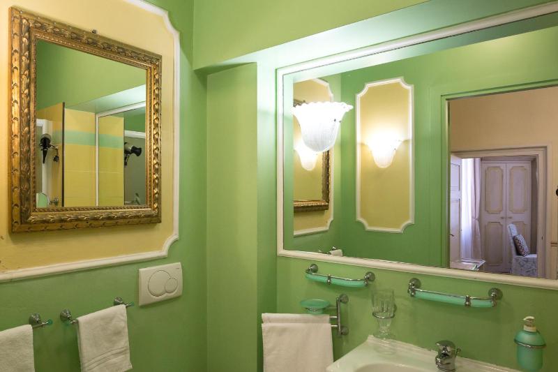 Junior Suite image 3