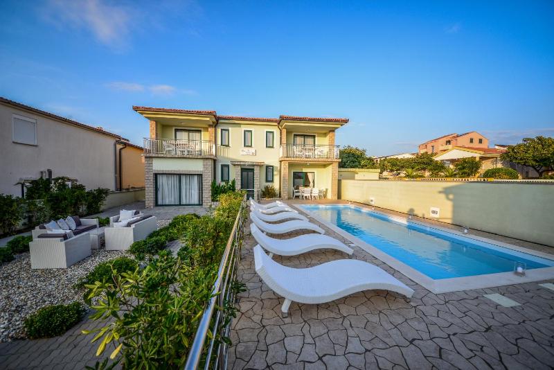 Sunset Deluxe Villa - image 48