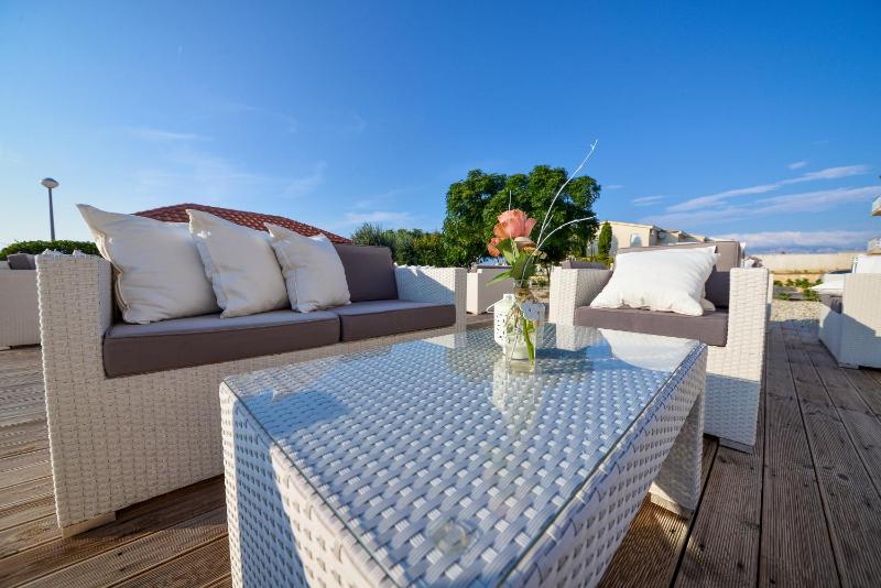 Sunset Deluxe Villa - image 39