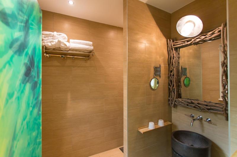Superior Double Room image 4