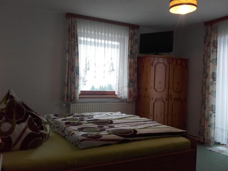 Double Room image 2