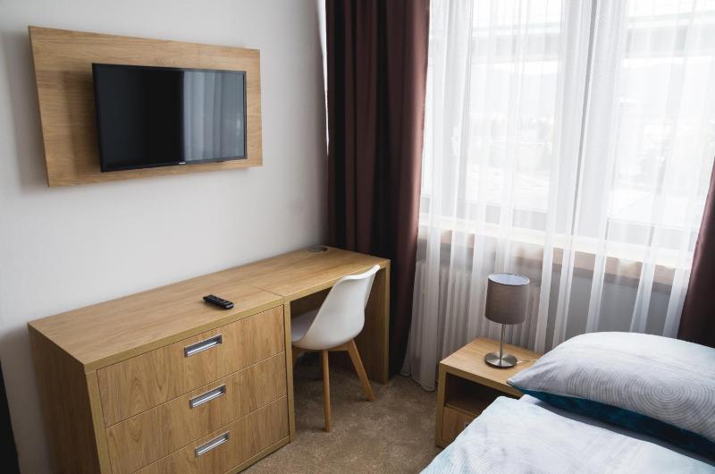 Premium Single Room image 3