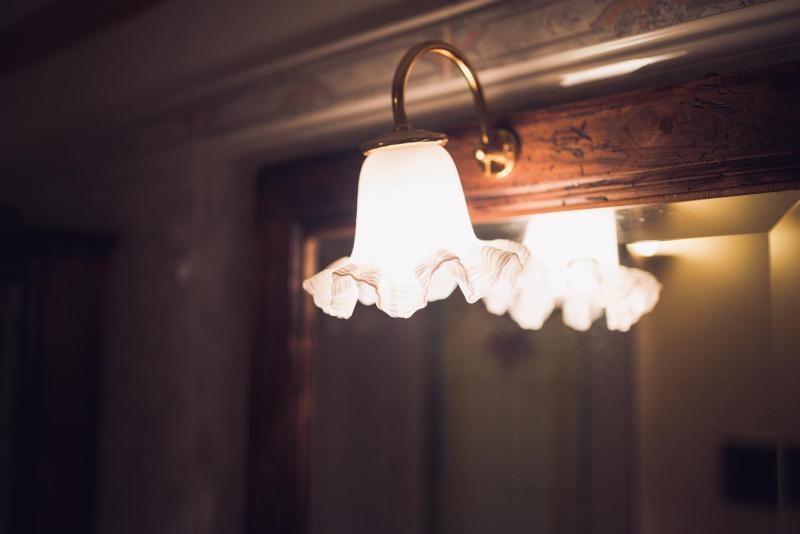 Standard Double Room image 4