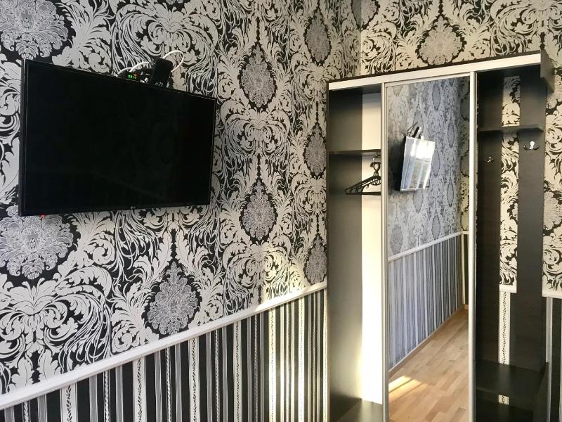 Deluxe Double or Twin Room image 2