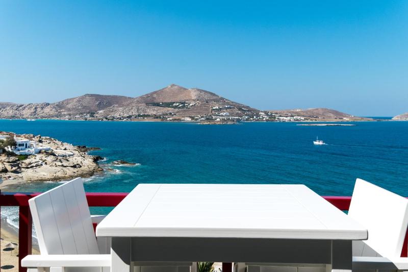 Double Room with Sea View image 1