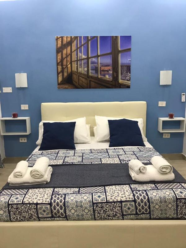 Double Room image 2
