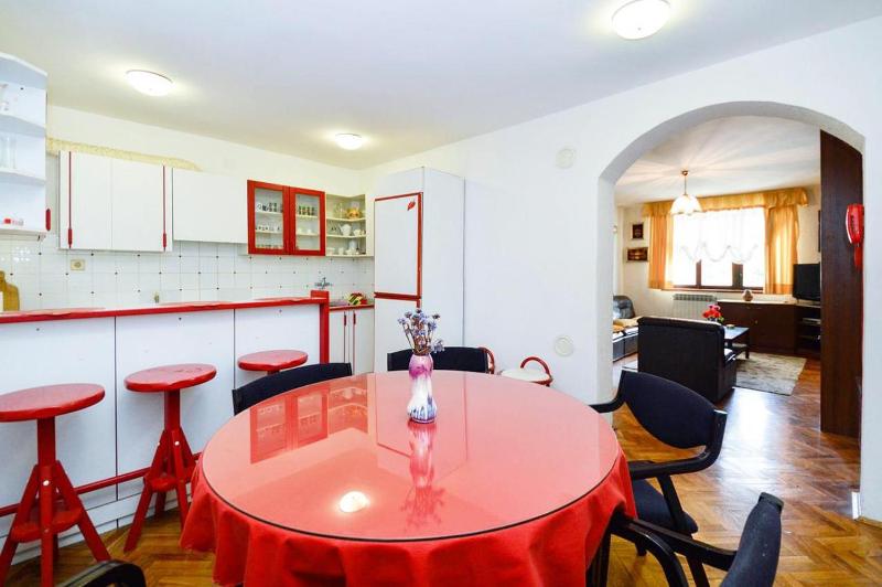 Two-Bedroom Apartment with Terrace image 2