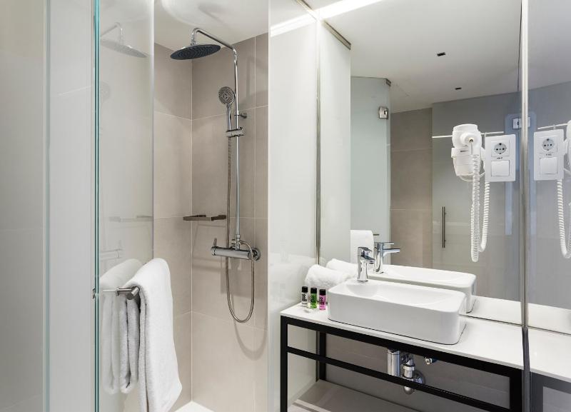 Double Room Premium image 3