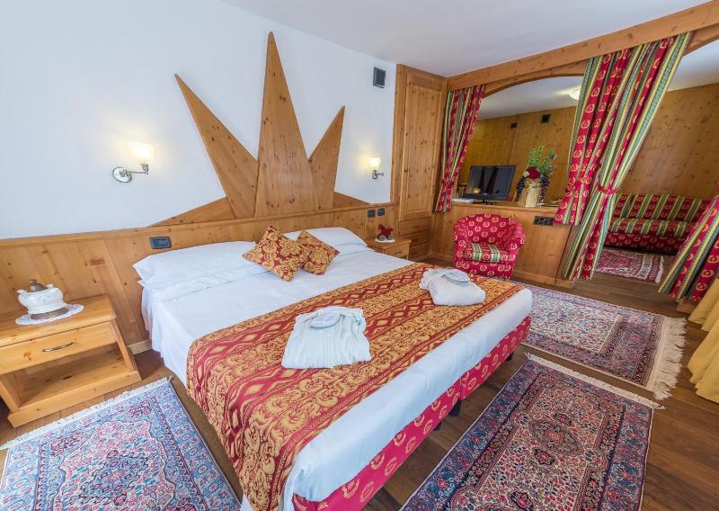 Deluxe Junior Suite image 4