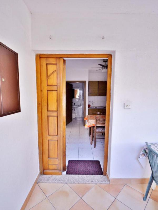 Apartment image 2