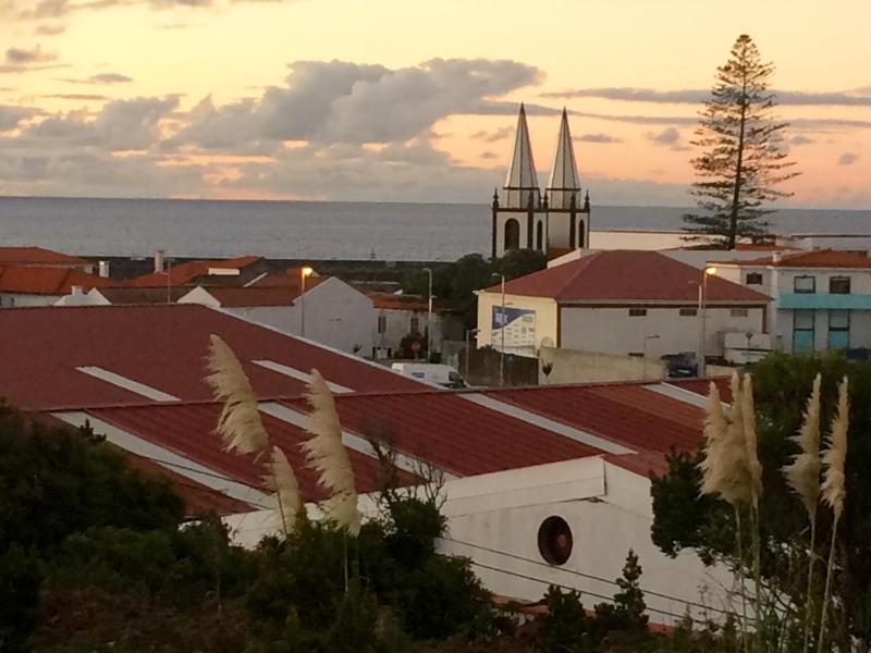 Superior King Room image 3