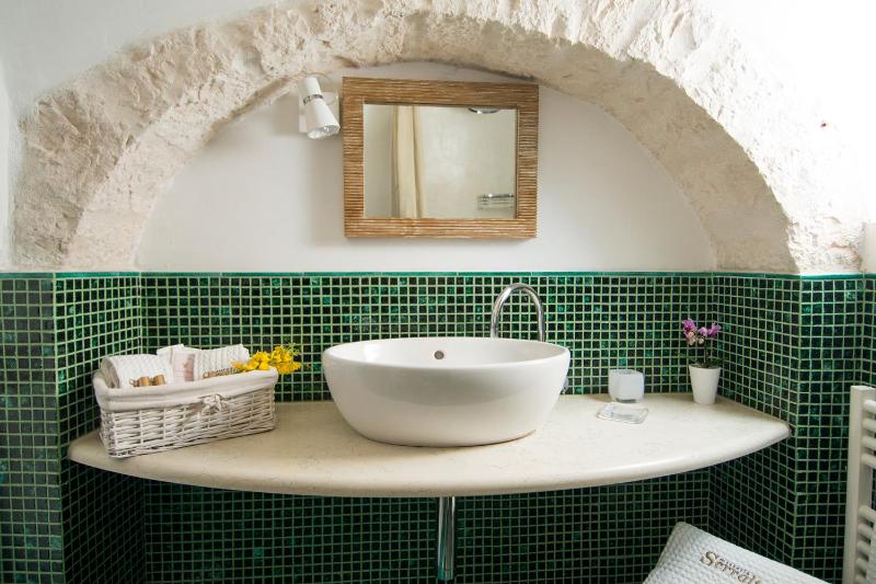 Trullo (3 Adults) image 2
