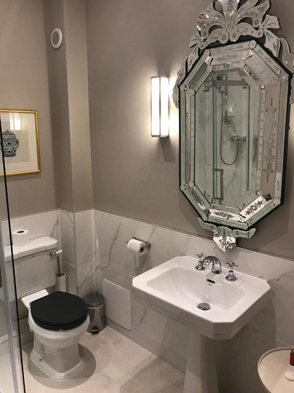 Superior Double Room image 4