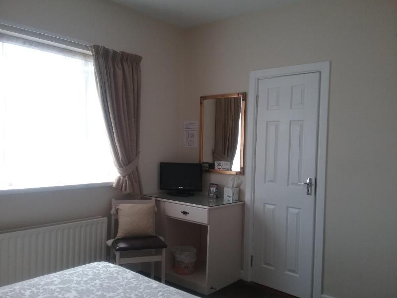 Standard Double Room image 1