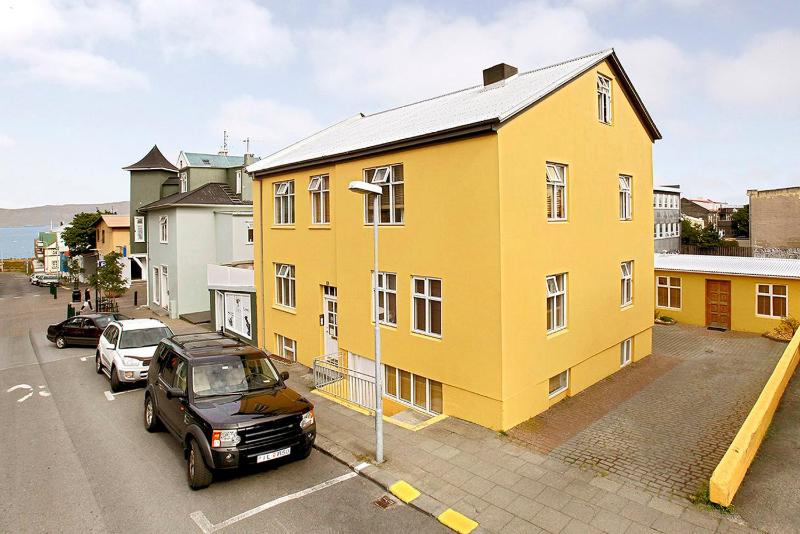 Alfred's Apartments - image 13