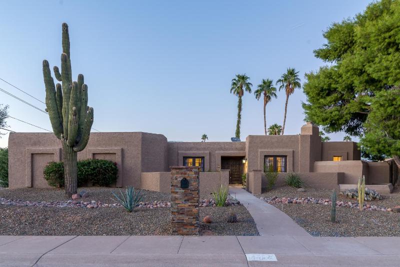 Casa De Palms Home - image 17