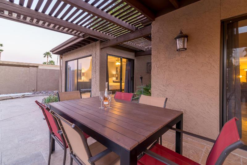 Casa De Palms Home - image 10