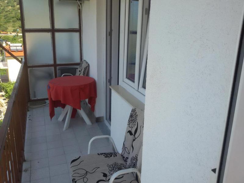 Studio with Balcony and Sea View image 1