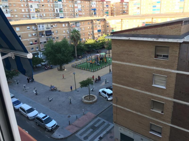Apartamento Cerca Aeropuerto FERIA metro bus - image 2