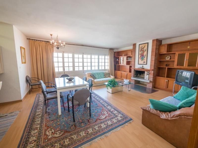 Apartment image 2