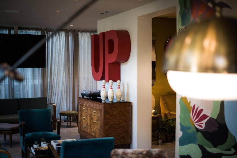 Up Hotel - image 15