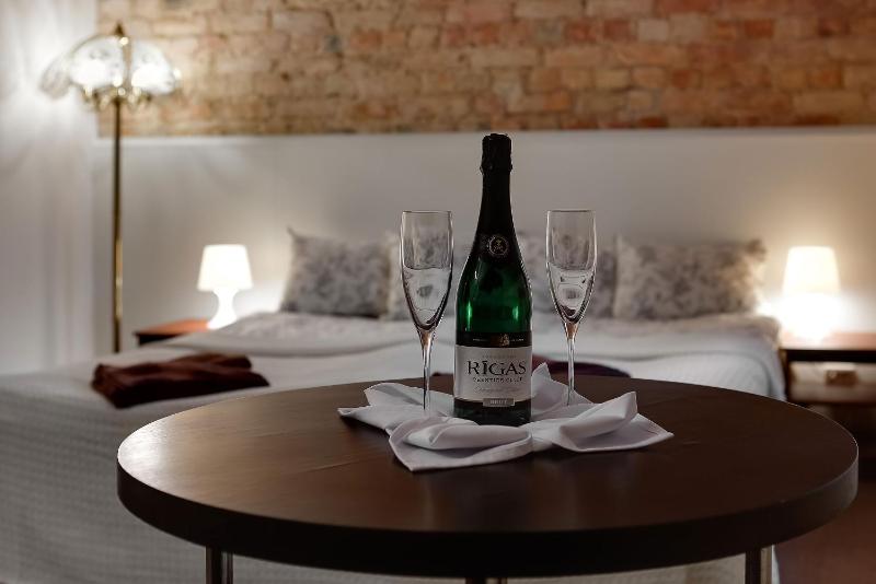 Comfort Double Room image 4