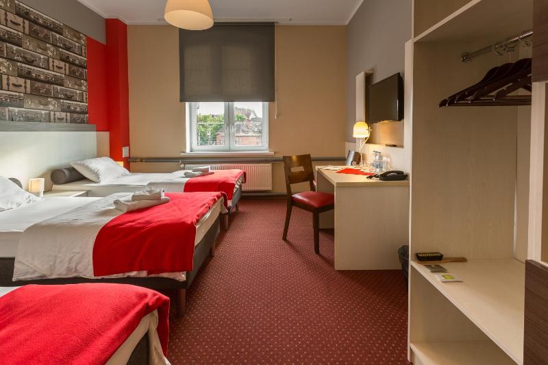 Triple Room image 3