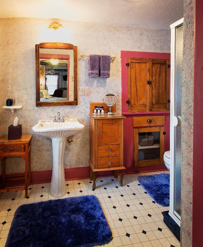 Holden House 1902 Bed & Breakfast Inn - image 34