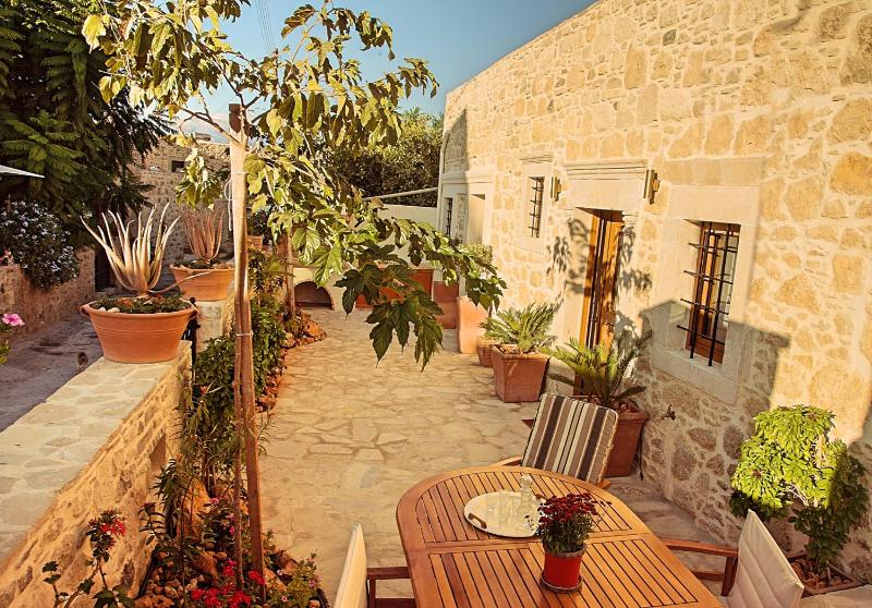 Two-Bedroom Villa image 4