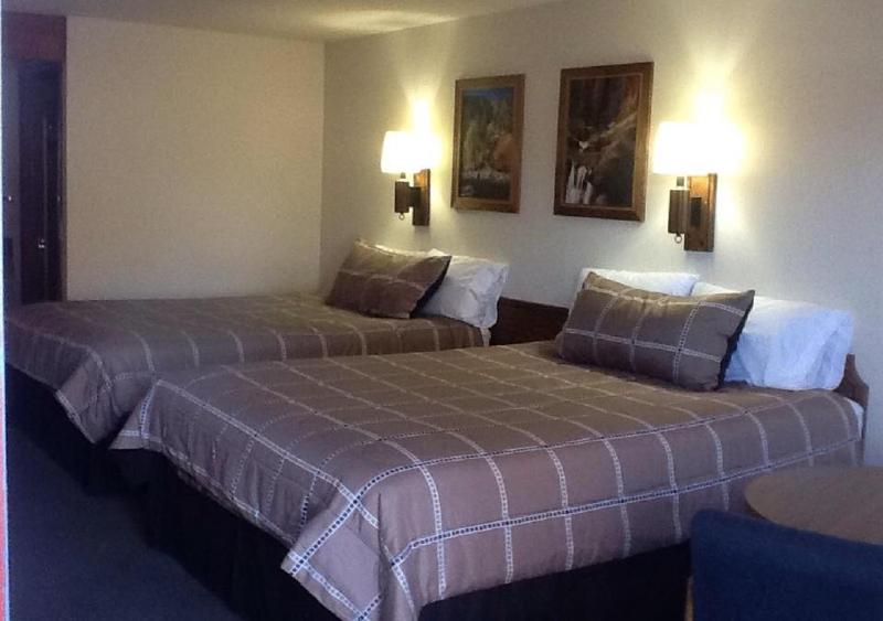 Deluxe Double Room image 1