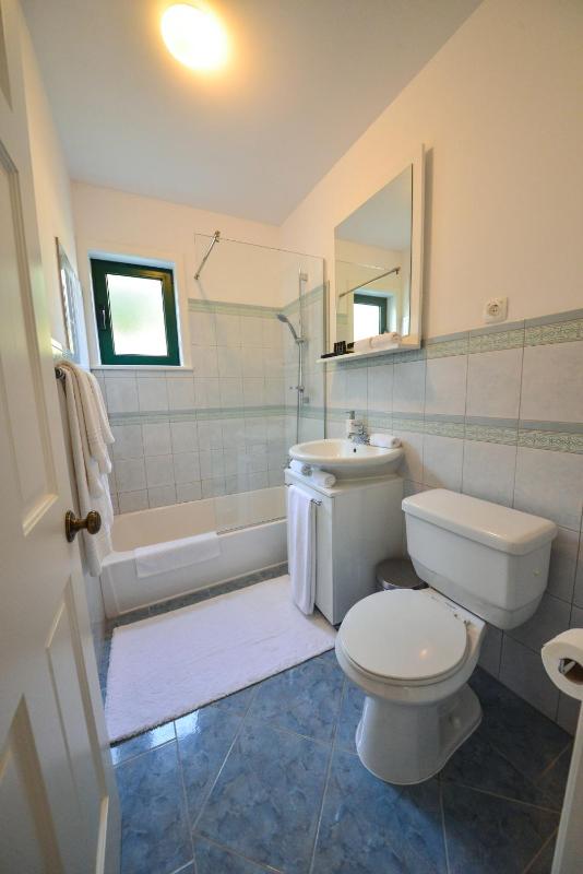 Sunset Deluxe Villa - image 7