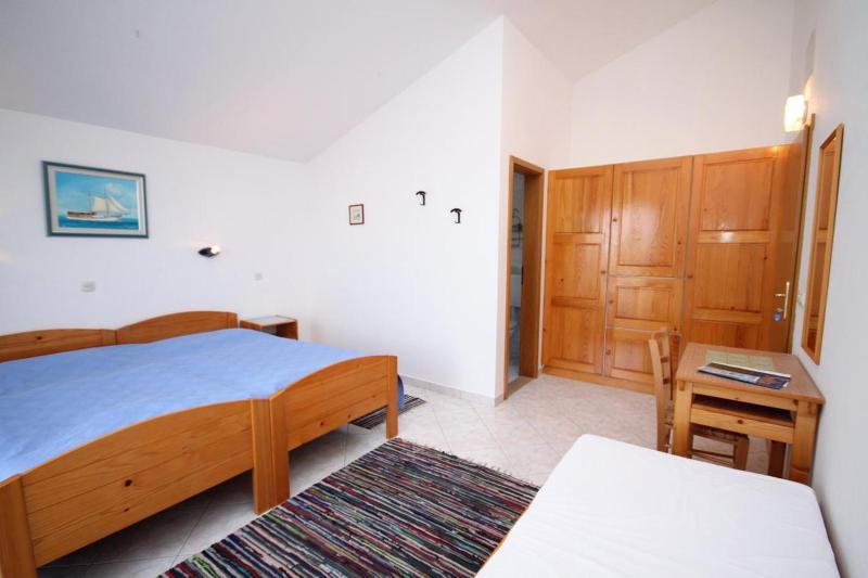 Triple Room with Balcony image 1