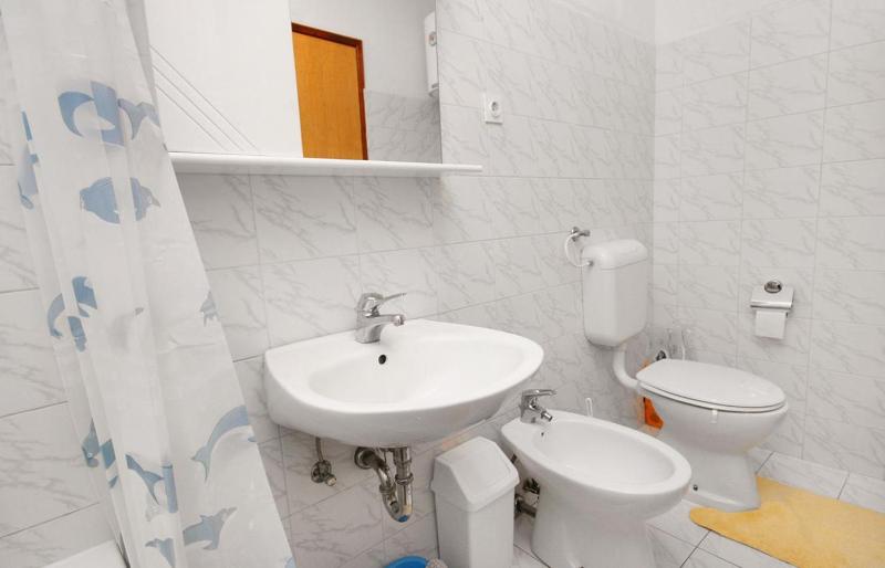 One-Bedroom Apartment with Terrace image 1