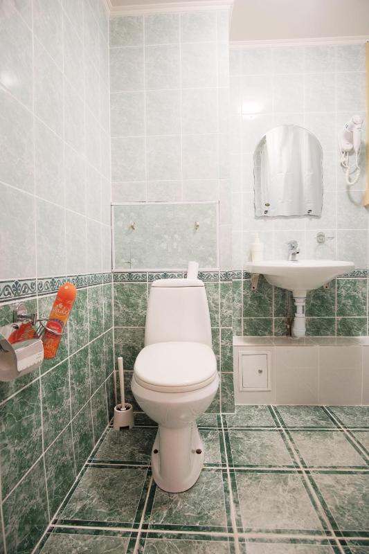 Standard Triple Room image 3