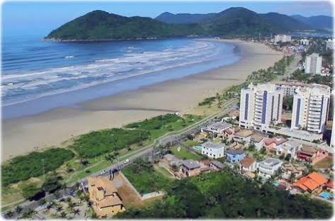Escolha entre Cobertura com piscina interna 190m2 e o outro Apto Tipo tendo 95m2 Praia Bertioga - image 13