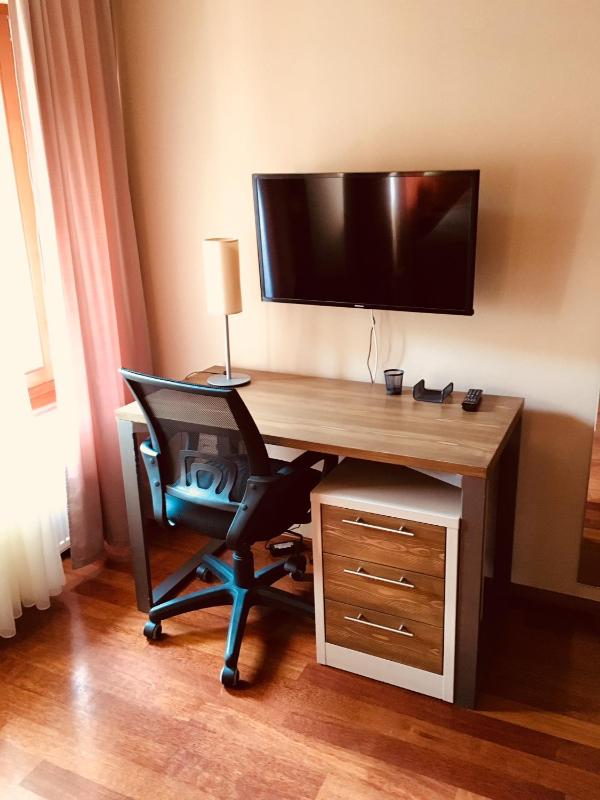 Double Room image 4