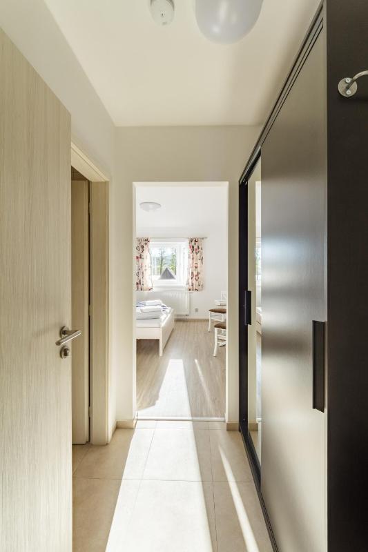 Quadruple Room with Garden View image 4