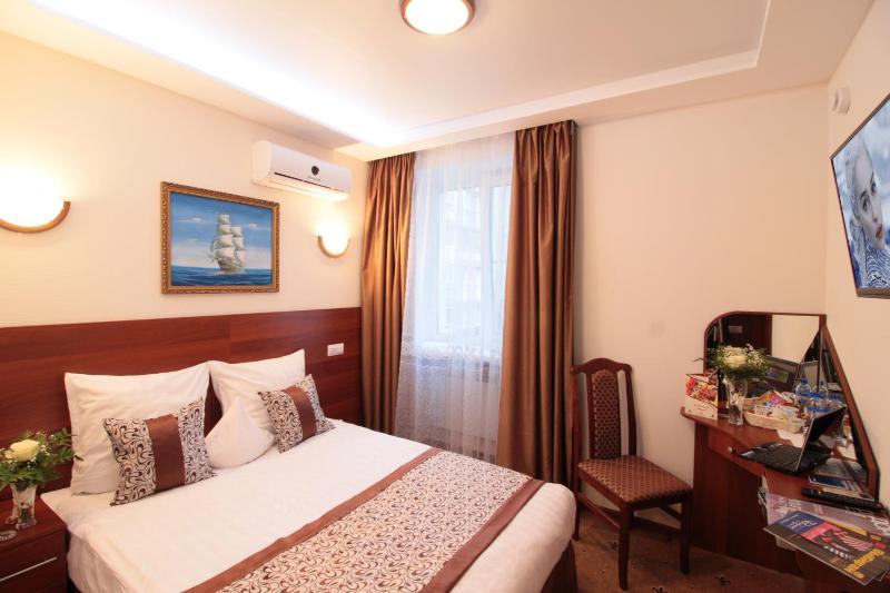 Single Room image 3