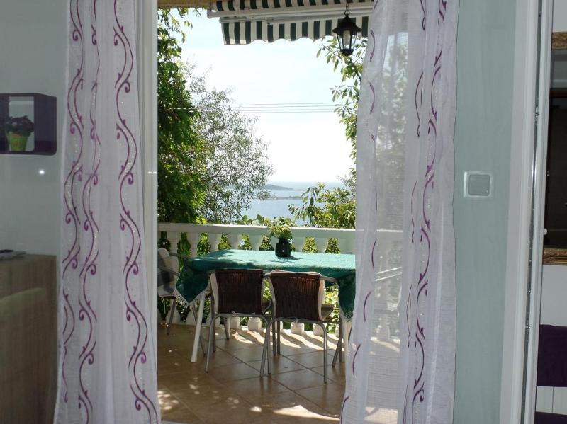 Two-Bedroom Apartment with Terrace and Sea View image 1